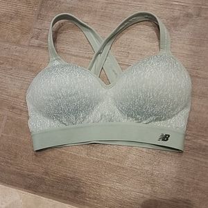 New balance sports bra